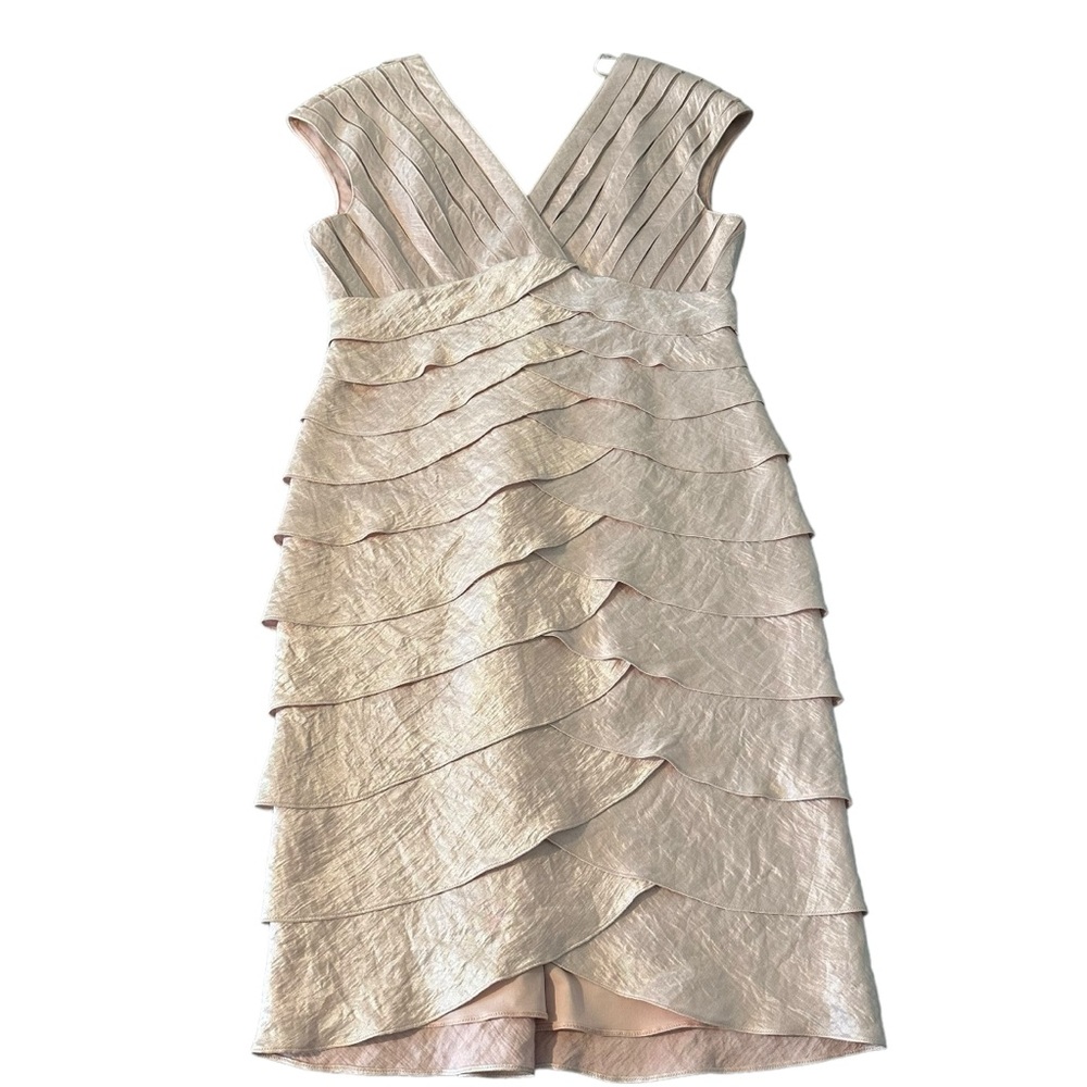 Elegant Adrianna Papell Shimmery Pink Sleeveless Dress